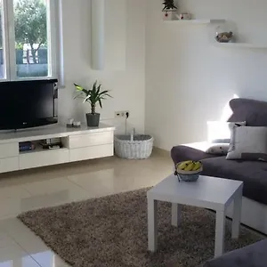 apartmani-lucija-pakostane.hotelinzadar.com/