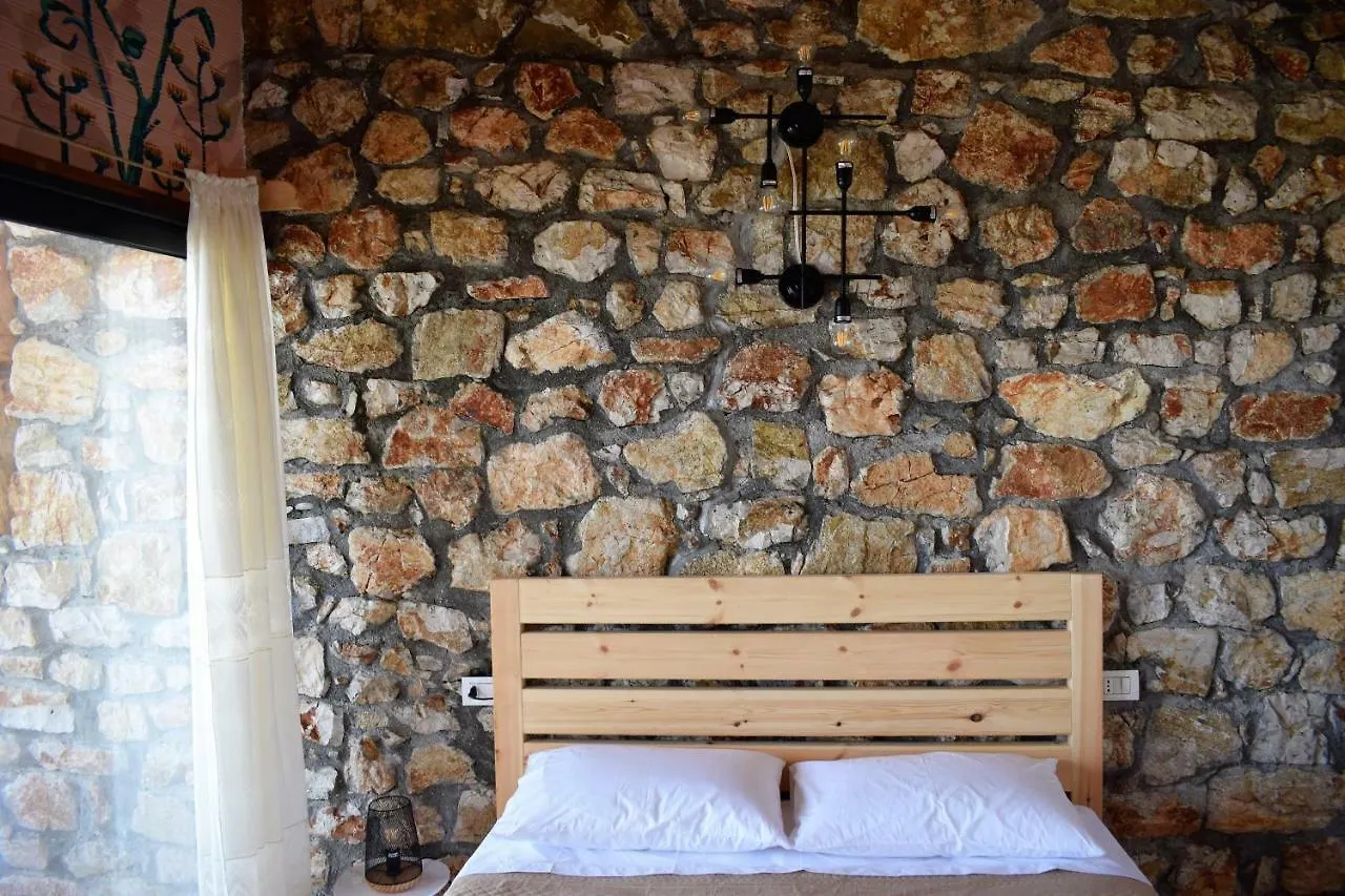Scala Bungalows Himarë Kamp alanı