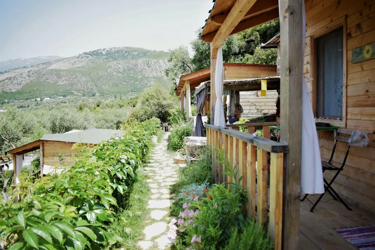 Kamp alanı Scala Bungalows Himarë Arnavutluk