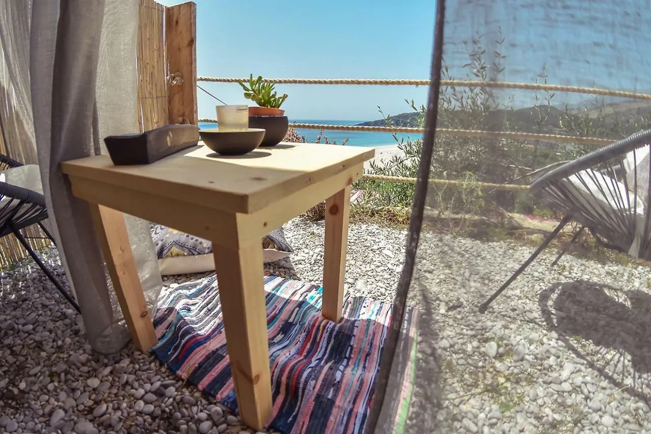 Kamp alanı Scala Bungalows Himarë