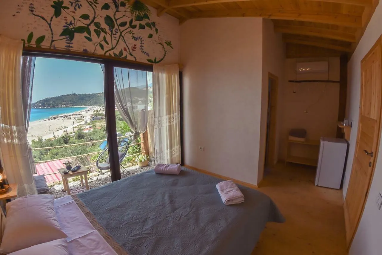 Kamp alanı Scala Bungalows Himarë Arnavutluk