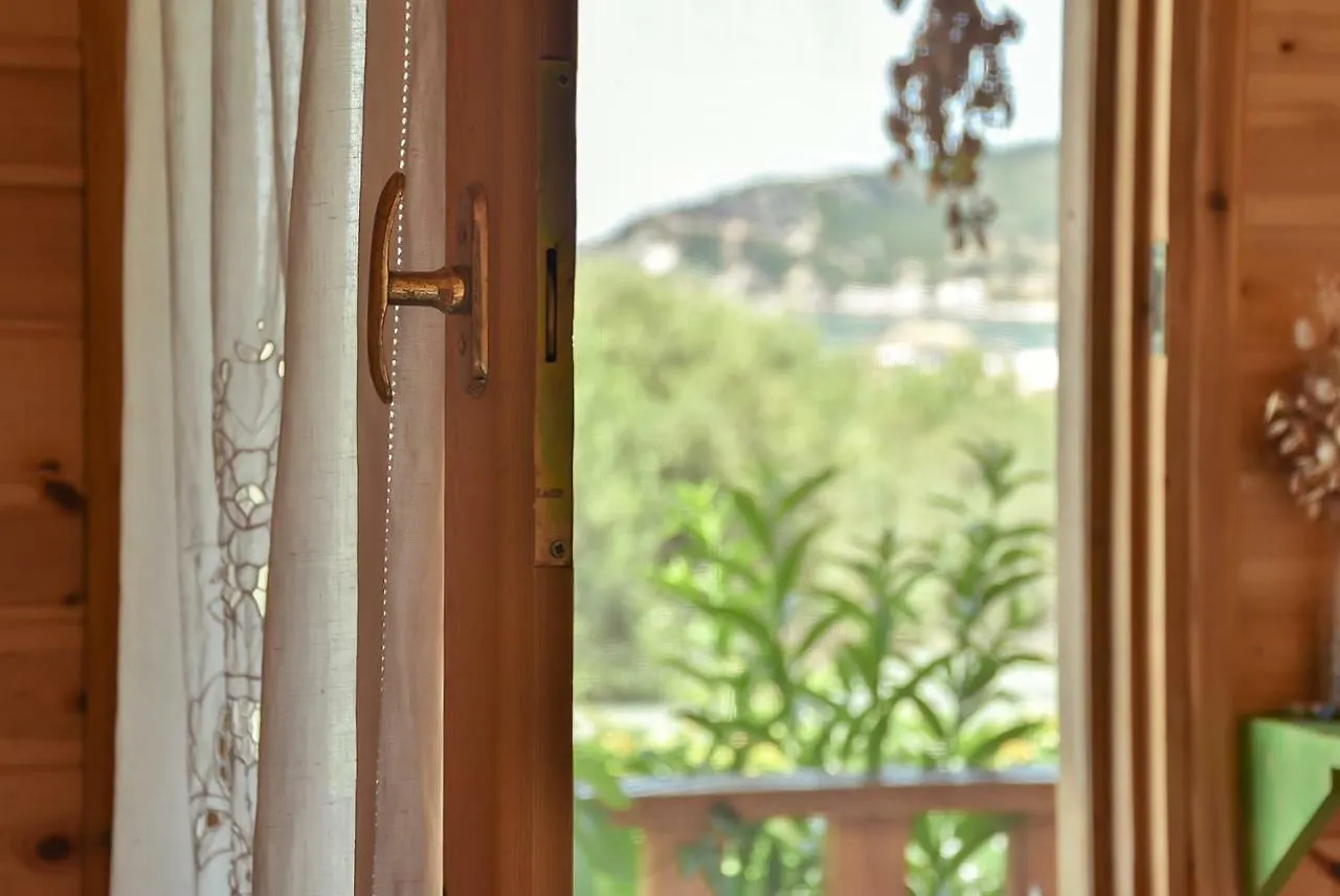 Kamp alanı Scala Bungalows Himarë